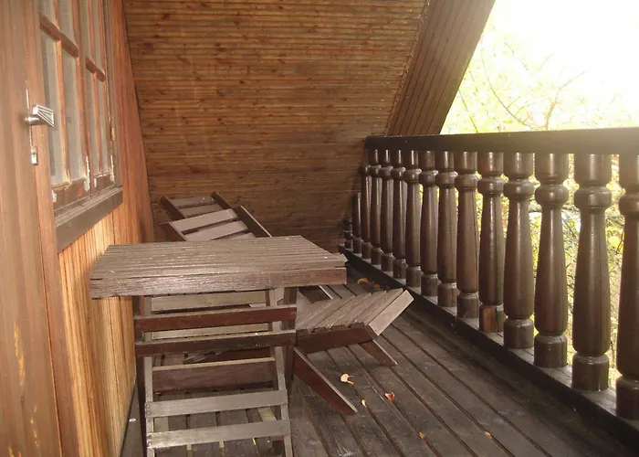 Tammekaennu House * Mammaste